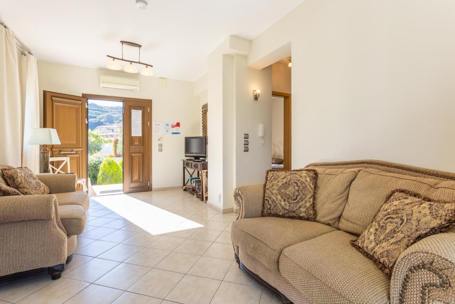 Villa Fedra Порос Экстерьер фото